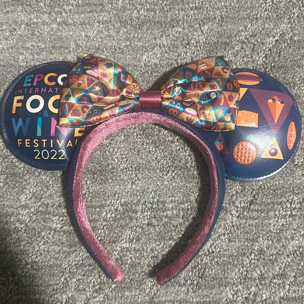 2022 food and wine festival Mickey ears
